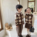Fashion Children Boy Girls Matching Clothes Plaid Knitting Sweater Tops Pleated Skirt Pant Bear Outwear Spring Fall Clothing Set