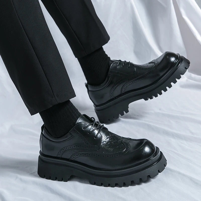 Fashion Patent Leather Men's Formal Shoes Comfortable Platform Luxury Genuine Leather New Elegant Man Wedding Social Derby Shoes